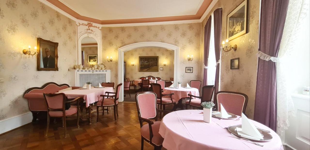 Historisches Hotel Zum Schwan Bad Karlshafen Eksteriør billede