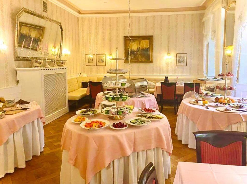 Historisches Hotel Zum Schwan Bad Karlshafen Eksteriør billede